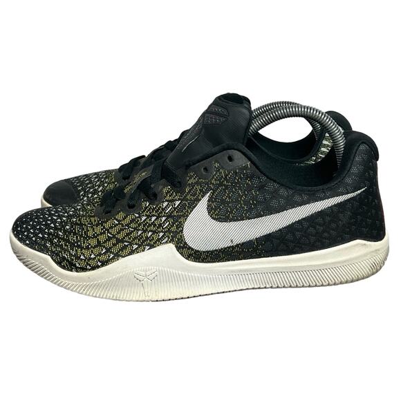 Nike Kobe Mamba Instinct Men's SZ 9 Black Grey Yellow Shoes 852473-017 EUC RARE
